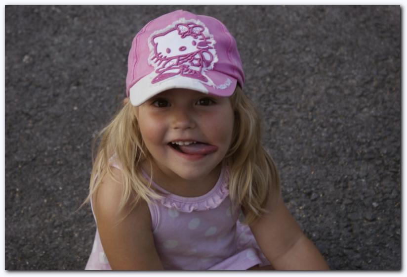 802x537 pixels (50K)